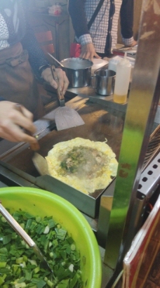 台湾小吃蚵蛤煎图片