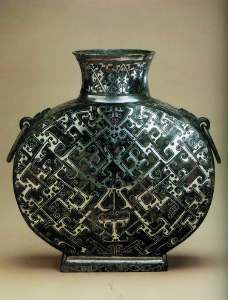 古代青铜器壶图片