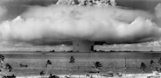 “贝克”核爆炸图片
